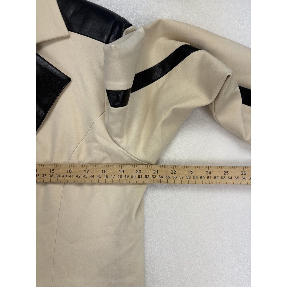 Dolce Cabo Cream Blazer with Black Faux-Leather Trim, Size L - Picture 10 of 12